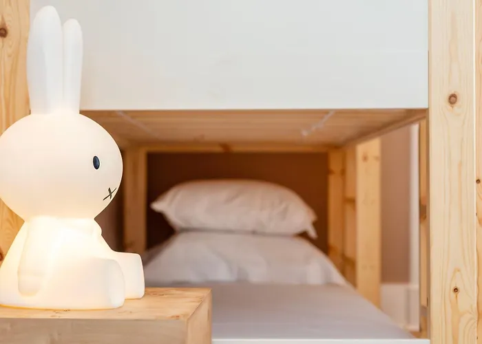 Lisbon Cheese & Wine Suites